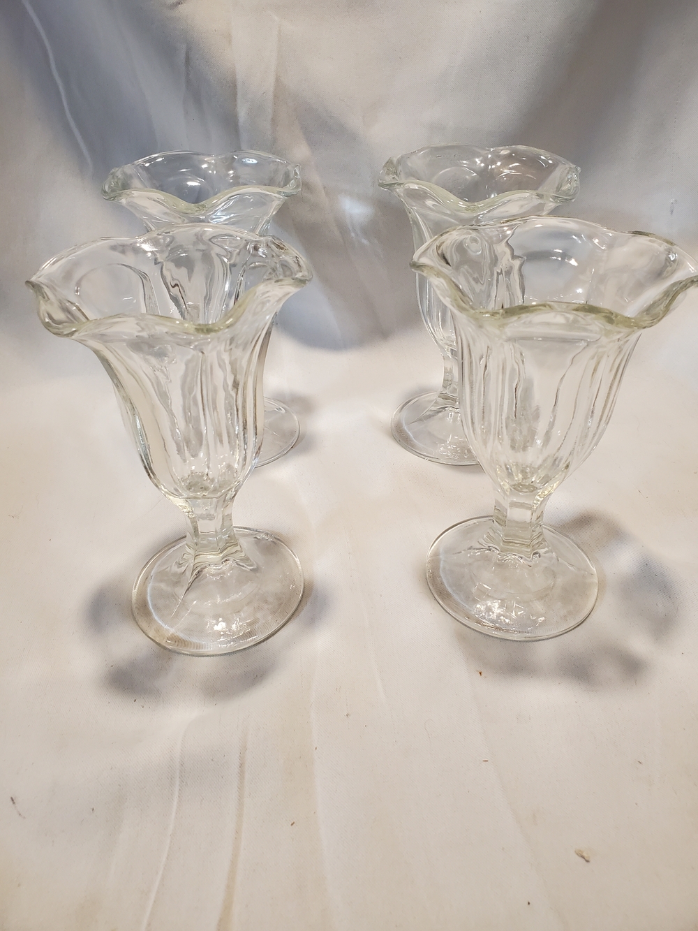 Vintage Anchor Hocking Clear Glass Tulip Ice Cream Sundae Cups Set of 4 6"